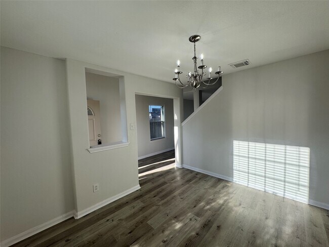 Building Photo - 11811 Madison Kendall Ln