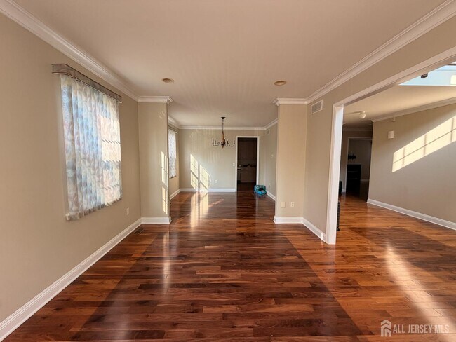 Building Photo - 87 Timberhill Dr