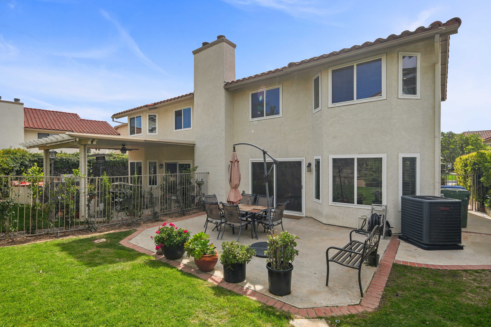 Building Photo - 19539 Shadow Springs Way