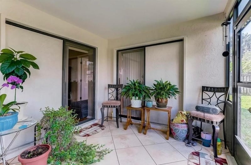 Building Photo - 2462 Briar Oak Cir