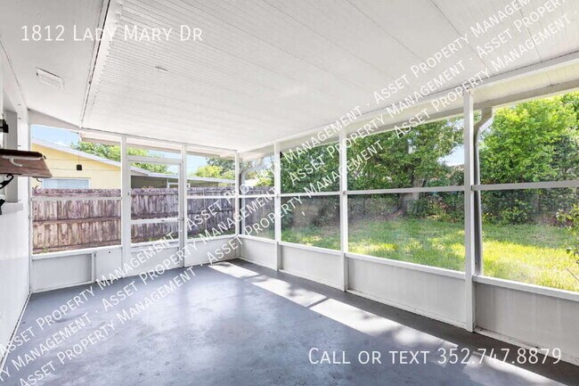 Building Photo - 1812 Lady Mary Dr