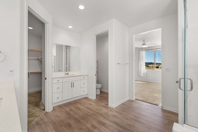 Building Photo - Stunning 4 bedroom 3 bath home in Summer Wind Trail Community