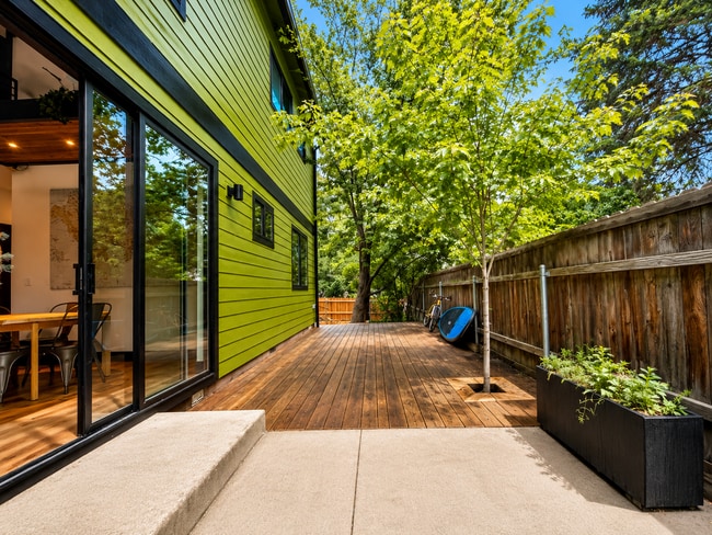 Building Photo - LUXURY CUSTOM HOME IN RIVER WEST!! DON'T MISS THIS ONE!