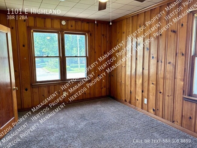 Building Photo - 1101 E Highland-