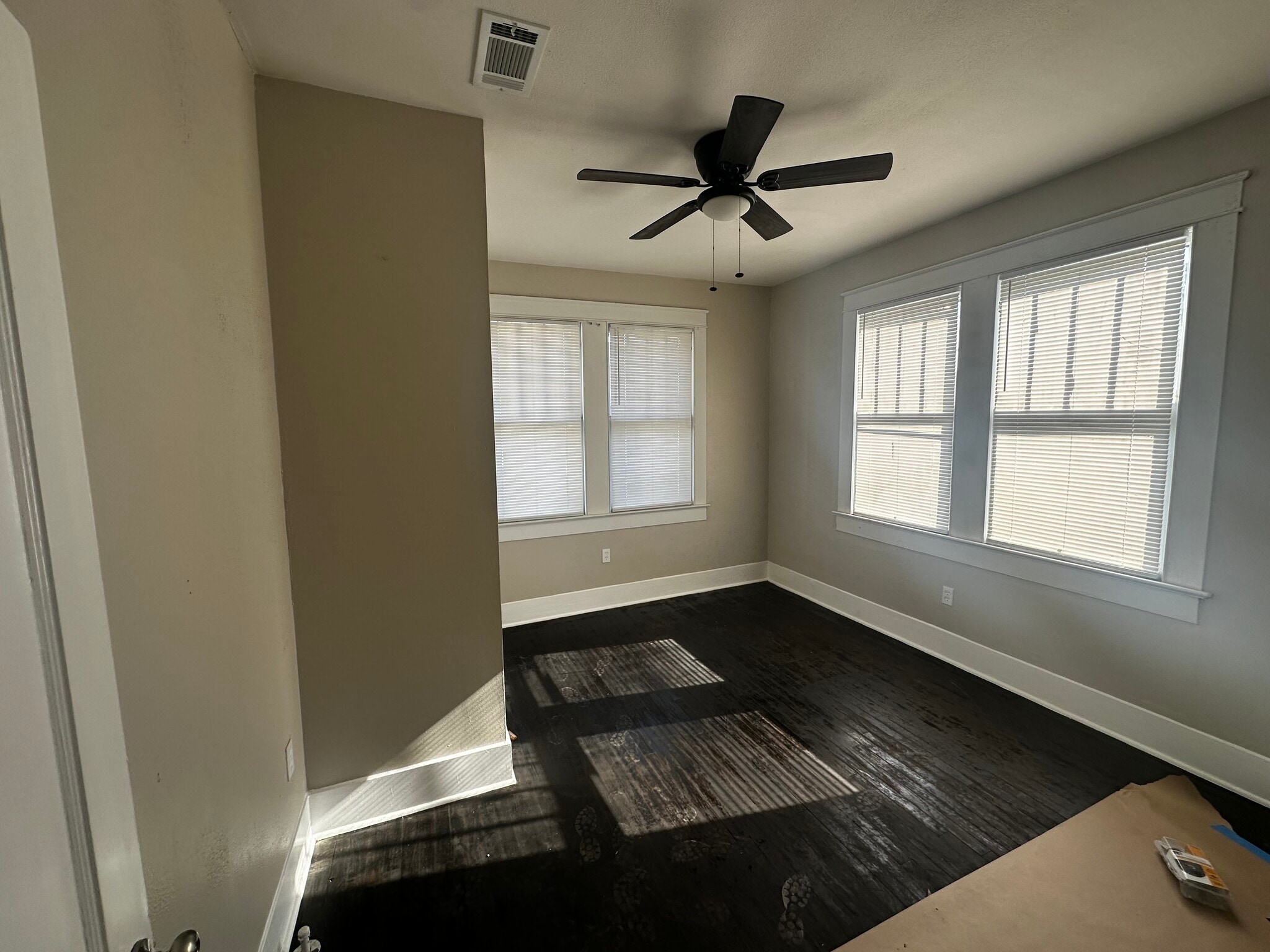 Building Photo - 1515 Olive St