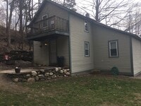 Building Photo - 3 bedroom, single family home