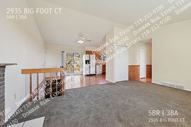 Building Photo - 2935 Big Foot Ct