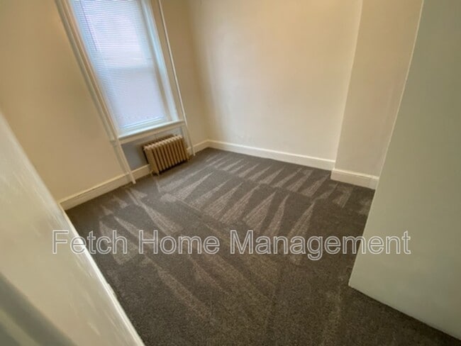 Building Photo - 61 Howard Ave