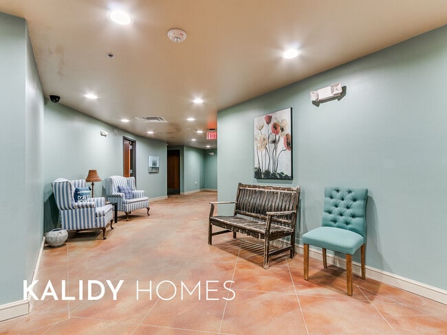 Building Photo - 5900 Mosteller Dr