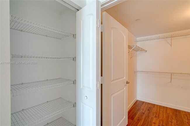 Building Photo - 7350 SW 89th St