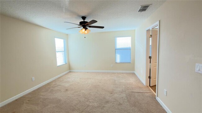 Building Photo - 13040 Overstreet Rd