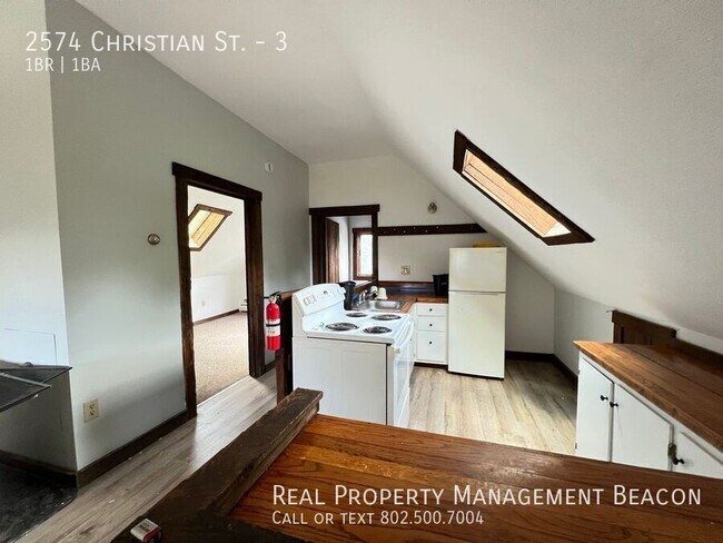 Building Photo - 2574 Christian St