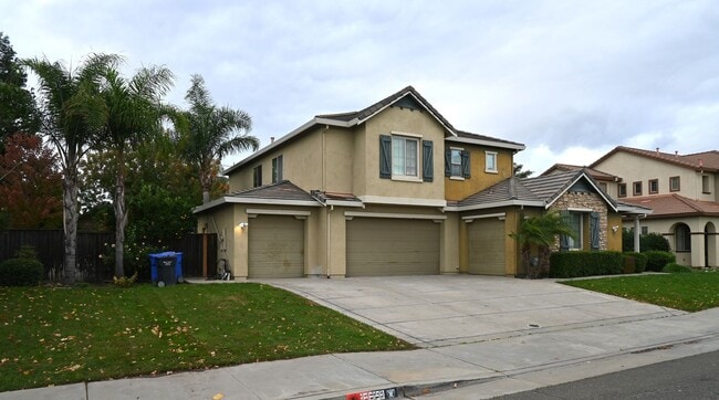 Building Photo - Resident Benefit Package Property