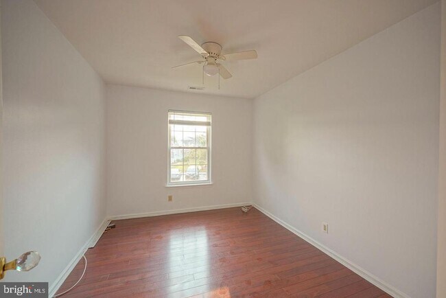 Building Photo - 3102B Limestone Way