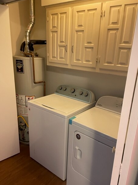 Building Photo - 1804 Camelot Cv