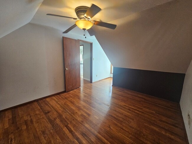 Building Photo - 120 Luther Ave