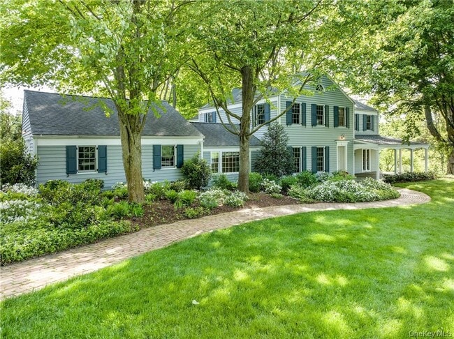 Building Photo - 11 Sunset Ln