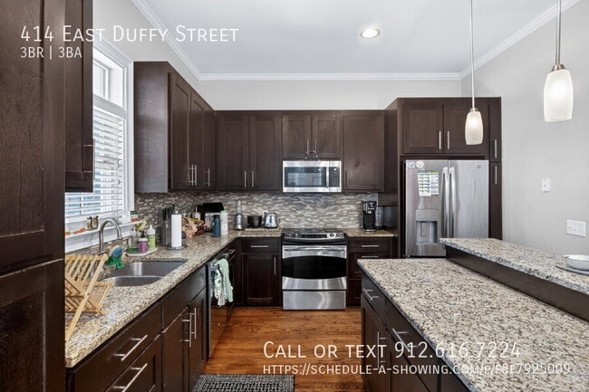 Building Photo - 414 E Duffy St
