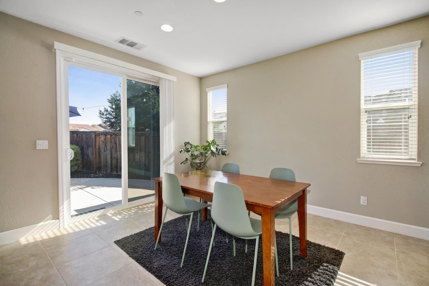 Building Photo - 6200 Crosshaven Ct