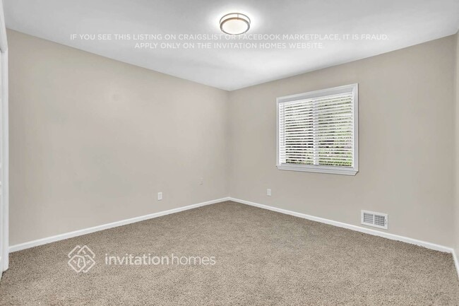 Building Photo - 6445 Tahoe Dr
