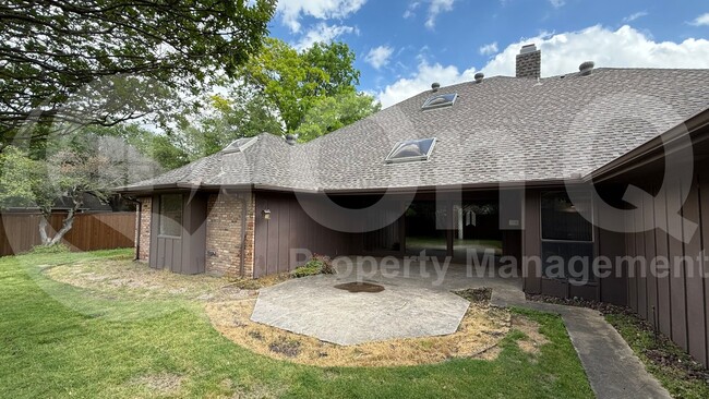 Building Photo - 3513 Diamondhead Dr