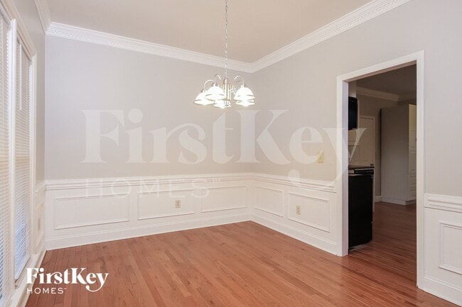 Building Photo - 1792 Glenridge Dr