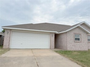 Building Photo - 4106 SW Shadowrock Pl