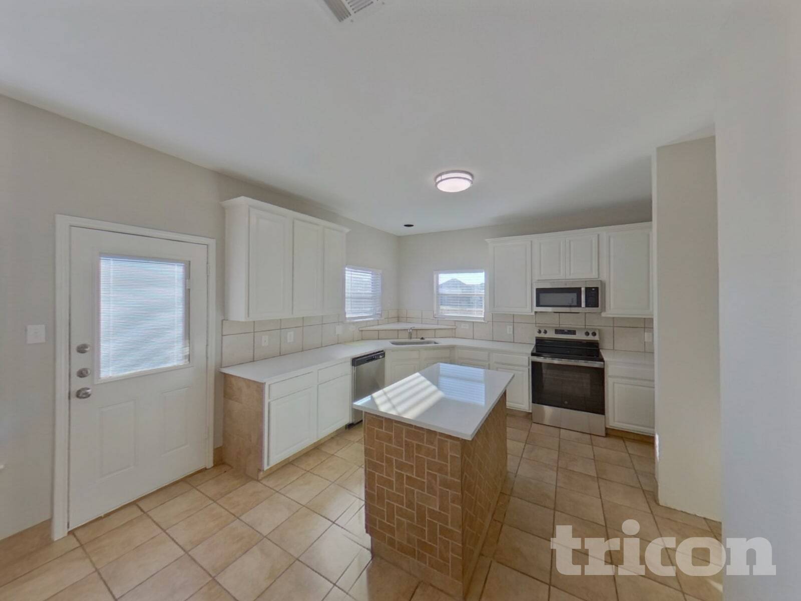 Building Photo - 521 Sandy Ln