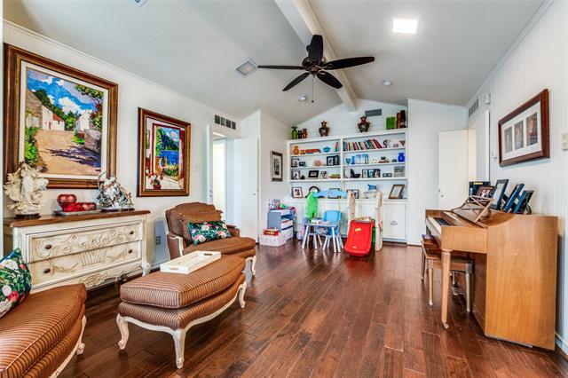 Building Photo - 10696 Pagewood Dr