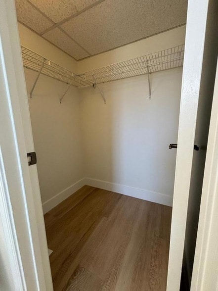 Building Photo - 4273 Oak Terrace Dr