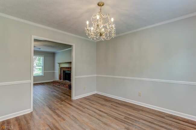 Building Photo - 180 Fairfield Cir