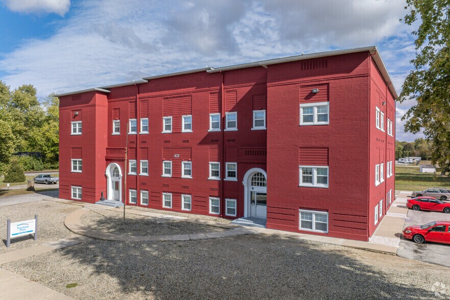 Primary Photo - Waveland Place Apartments