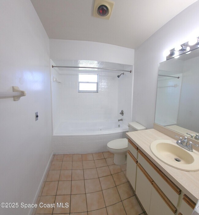 Building Photo - 7746 Mango Grove Ave