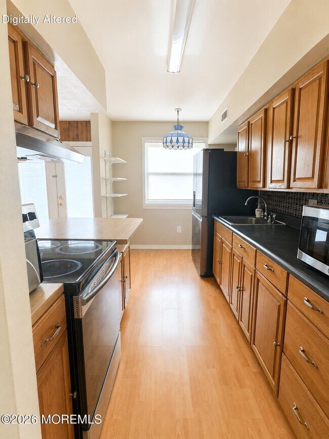 Building Photo - 2604 Dogwood Ct