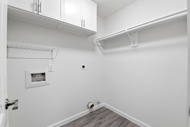 Building Photo - 26218 Cypresswood Dr