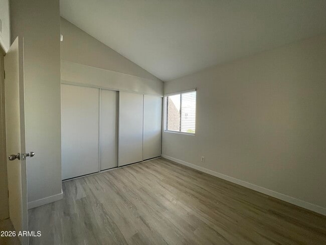 Building Photo - 8055 E Thomas Rd