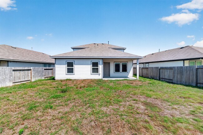 Building Photo - 14529 Lily Plns Dr