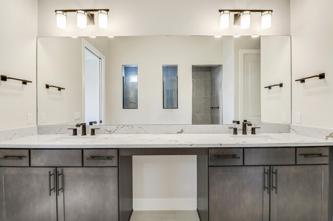 Building Photo - 10778 Stellar Cir