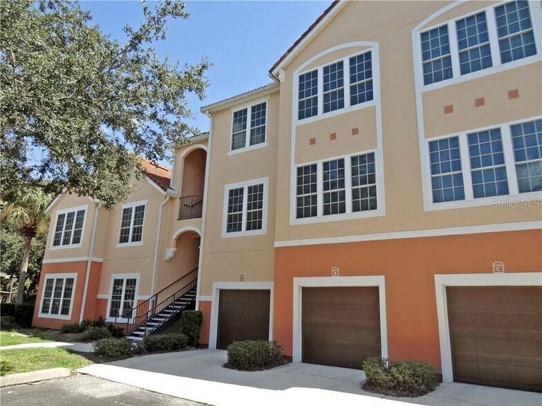 Building Photo - 4140 Central Sarasota Pky