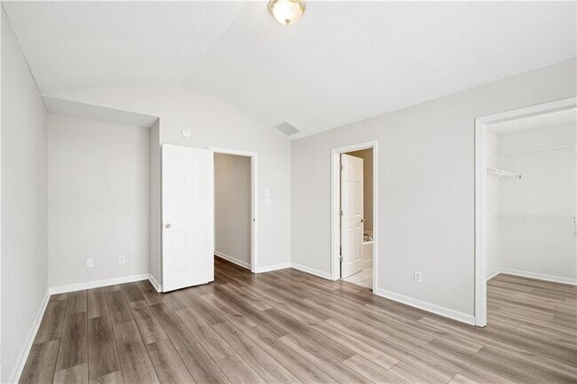 Building Photo - 5849 Amerson Ln