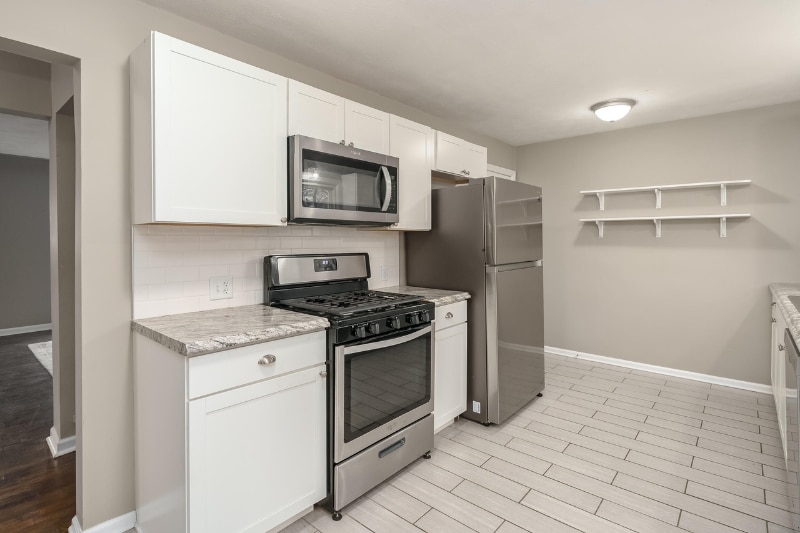 Building Photo - 2113 Paddington Rd