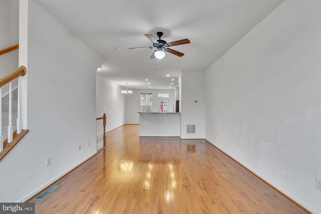 Building Photo - 41751 McMonagle Square