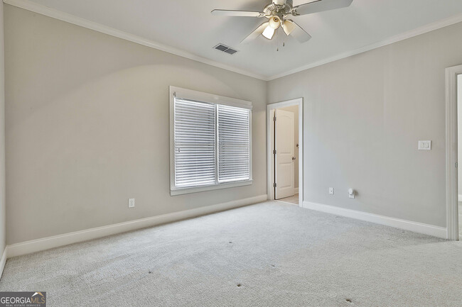 Building Photo - 205 Lexington Village