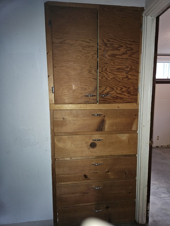 Building Photo - 2904 Plum Dr