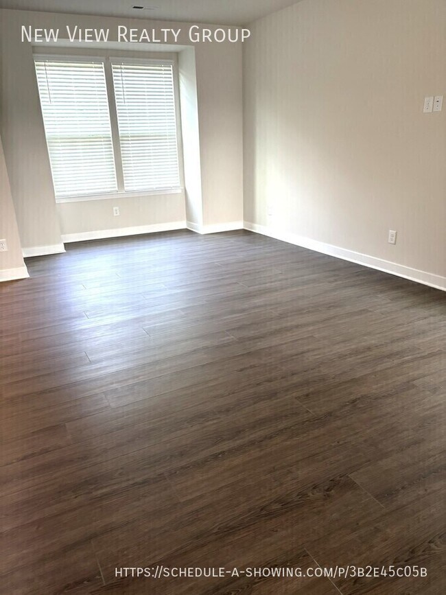 Building Photo - 7637 Griffins Gate Dr SW