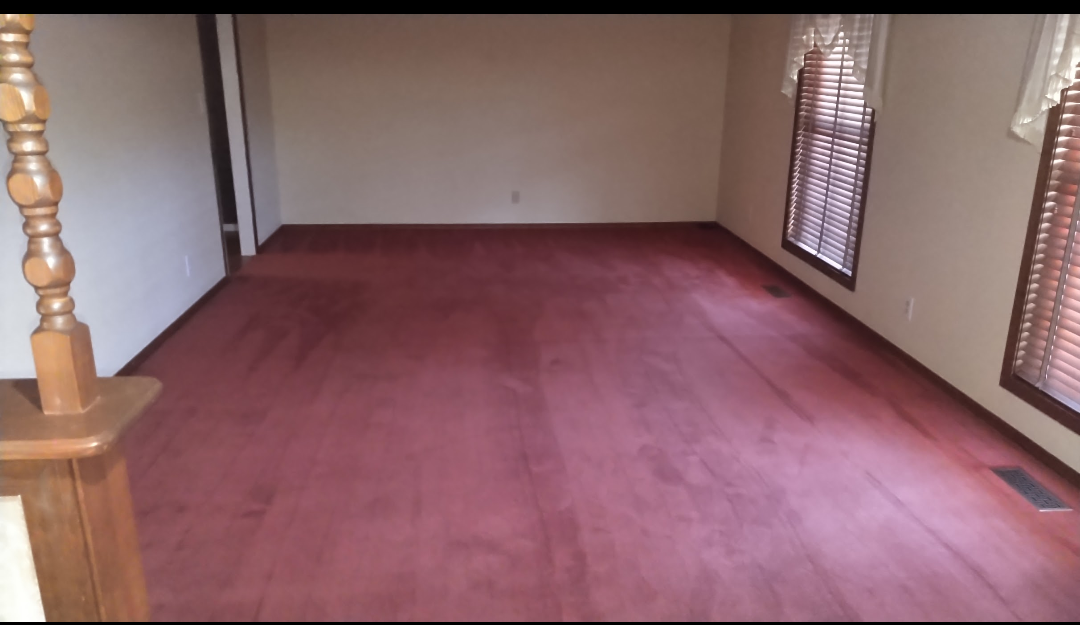 Living Room or Formal Dining Room - 1106 Maria Dr