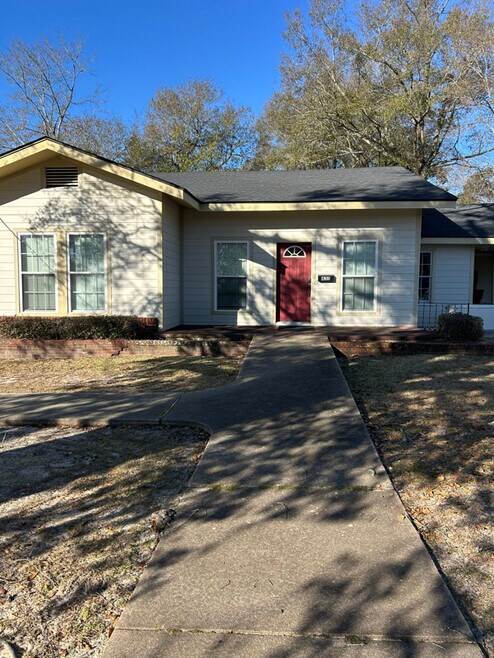 Building Photo - 433 N Bowie St