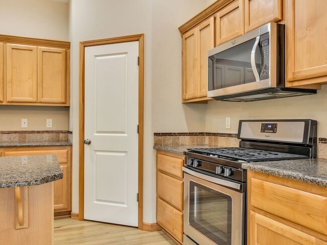 Building Photo - 1730 Pacific Ridge Ln