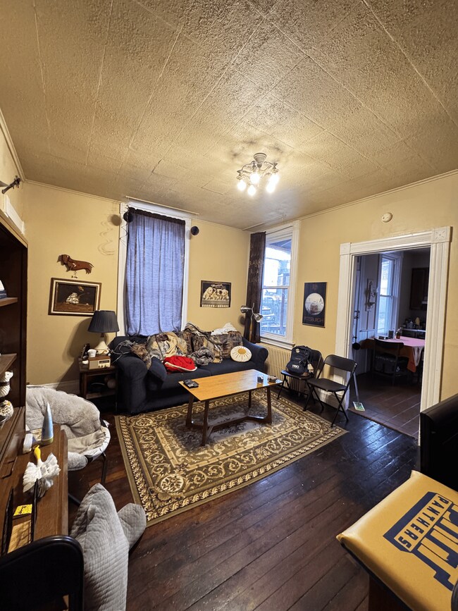 Building Photo - 3-Bedroom Student House – Available August 1st, 2026