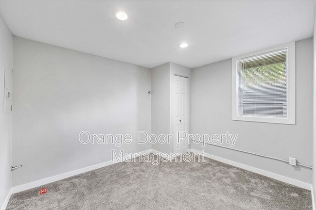 Building Photo - 24305 102nd Ave Ct E